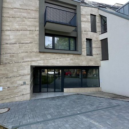 Veronikapartman - Brand New & Cozy - With Underground Garage Heviz Exterior photo