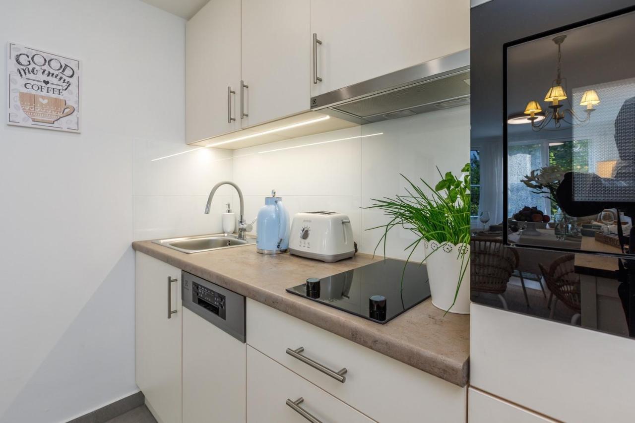 Veronikapartman - Brand New & Cozy - With Underground Garage Heviz Exterior photo